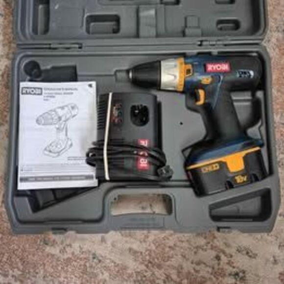 Ryobi P201 - 1/2" 18V Drill/Driver w/ Battery, Charger & Carrying Case - Picture 1 of 8
